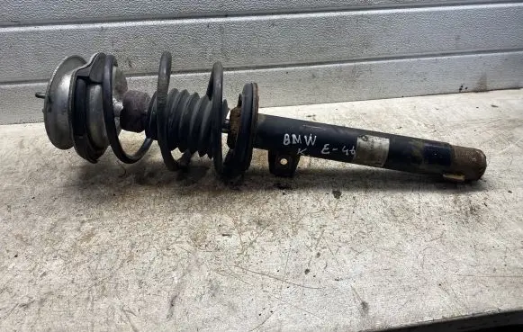 BMW 3 E46 Front shock absorber/damper 6759095