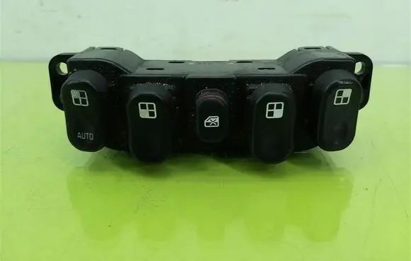 Chevrolet HHR Quarter vent window switch 22722501
