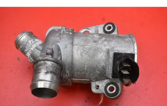 Ford Mondeo MK I Water pump 703335550