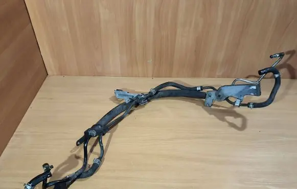 Infiniti Q50 Power steering hose/pipe/line