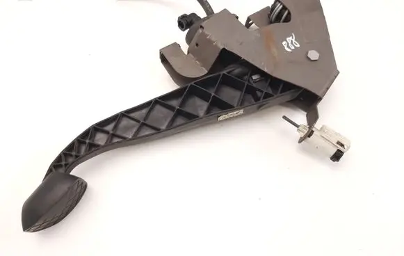 Clutch pedal