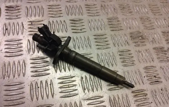 Land Rover Discovery 4 - LR4 Fuel injector 9x2q9k546db