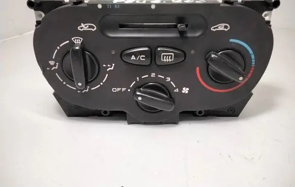 Peugeot 206 Climate control unit 1068901