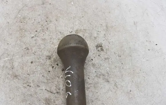 Mitsubishi Pajero Gear lever shifter trim leather/knob NOCODE