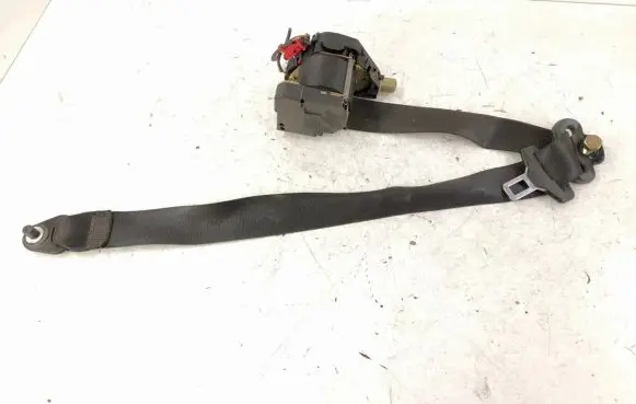 Smart ForTwo II Front seatbelt 0000861V028000000 Q0000861V028000000