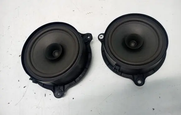 Renault Arkana Rear door speaker 281443703R