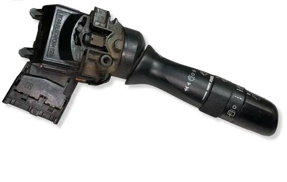 Toyota Verso Wiper control stalk 17F525