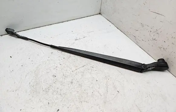 Chevrolet Trax Front wiper blade arm W000031744