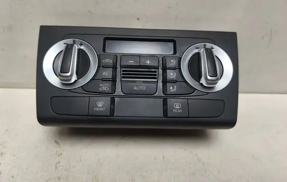 Audi Q3 8U Climate control unit 8U0820043B