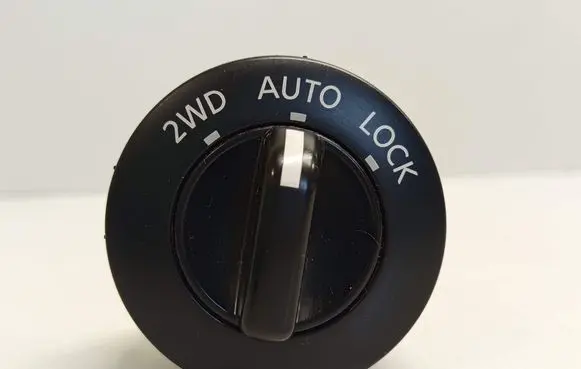 Nissan X-Trail T30 Differential lock switch 