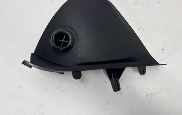 BMW 6 F12 F13 Dashboard side end trim 9197885