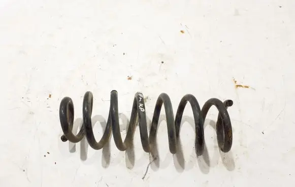 Volvo XC90 Front coil spring 31658304