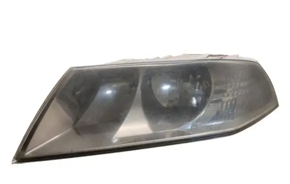 Skoda Octavia Mk2 (1Z) Headlight/headlamp 1Z2941015A E8203577