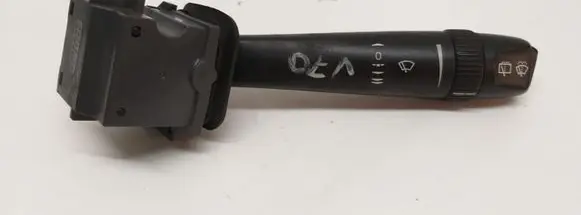 Volvo V70 Wiper control stalk 30768100 05W39D
