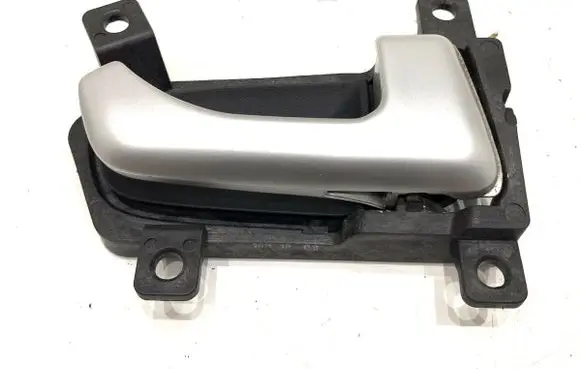 KIA Sportage Front door interior handle 82620-3U000