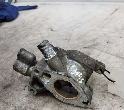 Opel Astra J Thermostat/thermostat housing