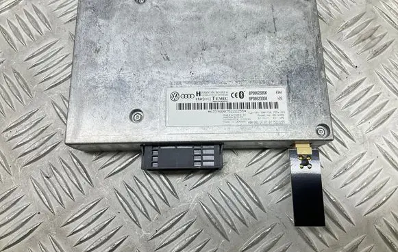Audi TT TTS Mk2 Bluetooth control unit module 8P0862335K
