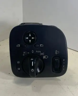 Mercedes-Benz C W203 Light switch A2035450604