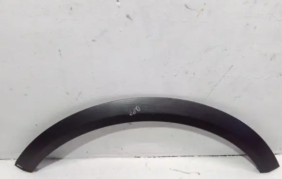 Opel Antara Front arch trim 