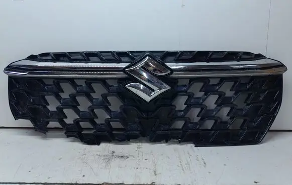 Suzuki SX4 S-Cross Front bumper upper radiator grill 7174463T1 7174163T0