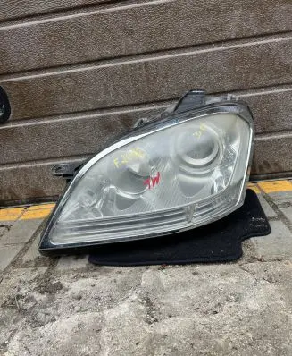 Mercedes-Benz ML W164 Headlight/headlamp 263347 F2012