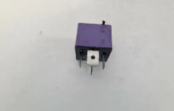 Renault Laguna I Other relay 12V50A03525