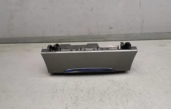 Volkswagen PASSAT B6 Car ashtray 3C0863284A 3C0857961A