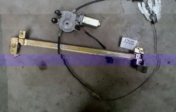 Lancia Thema Front door window regulator with motor