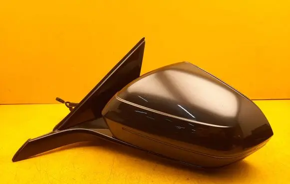BMW 5 G60 Front door electric wing mirror