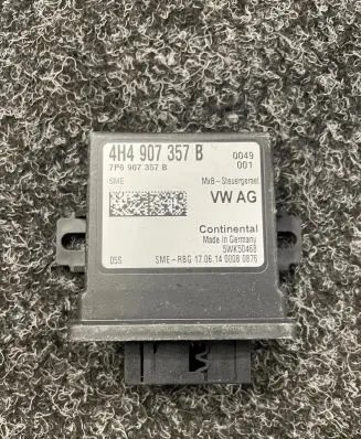 Audi A8 S8 D4 4H Light module LCM 4H4907357B