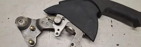 Honda CR-V Handbrake/parking brake lever assembly A2325