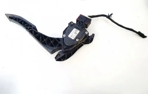Opel Insignia A Accelerator throttle pedal 13237352 ppv009765-00