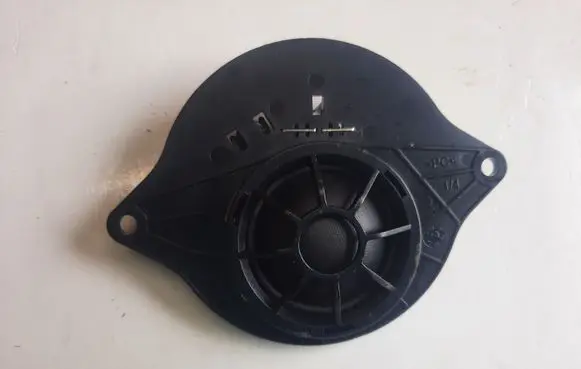 Audi A4 S4 B9 Panel speaker 8W0035399