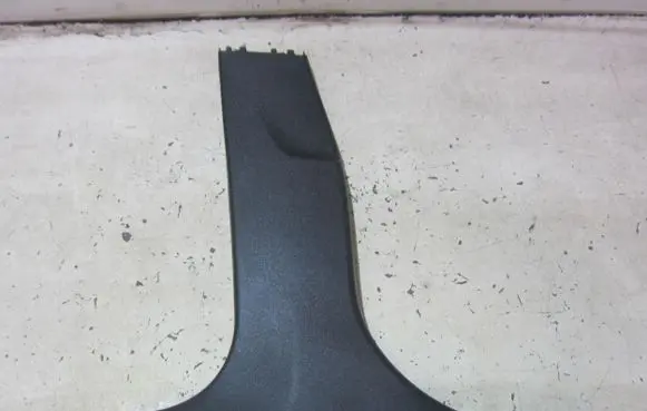 BMW X1 F48 F49 (B) pillar trim (bottom) 7332817
