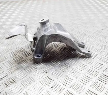 Audi A5 Engine mounting bracket 8W0199308H