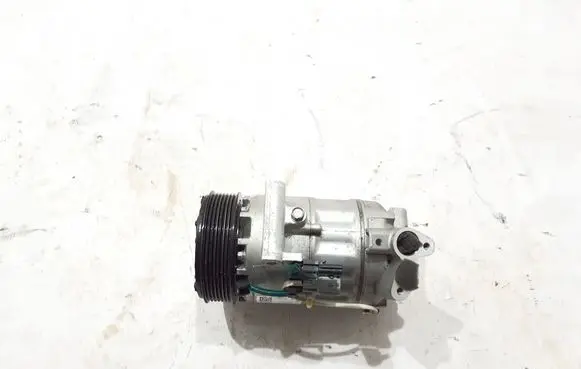 Dacia Duster Air conditioning (A/C) compressor (pump) 926004423R