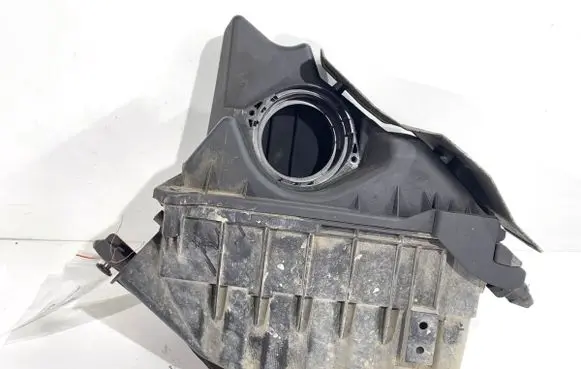 Air filter box