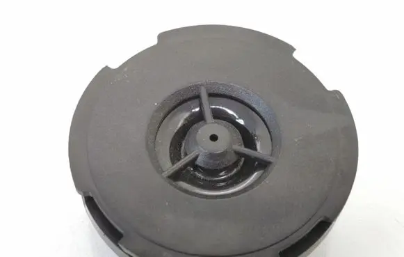 Front door high frequency speaker