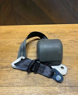 Citroen C3 Picasso Rear seatbelt 96817096XX 25112015