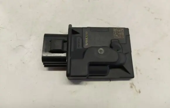 Volvo XC60 Fuel level meter relay 32312196