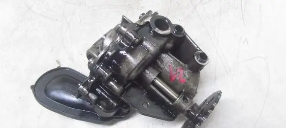 Renault Trafic III (X82) Oil pump 150109063R