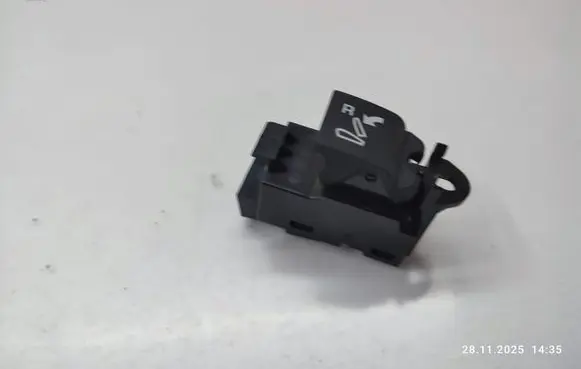 Land Rover Discovery Sport Seat control switch FK7214B704AA