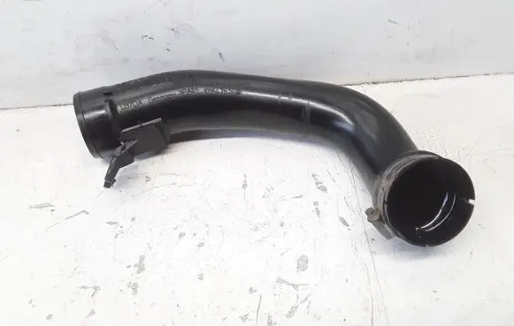 Volvo V50 Intercooler hose/pipe 30741235