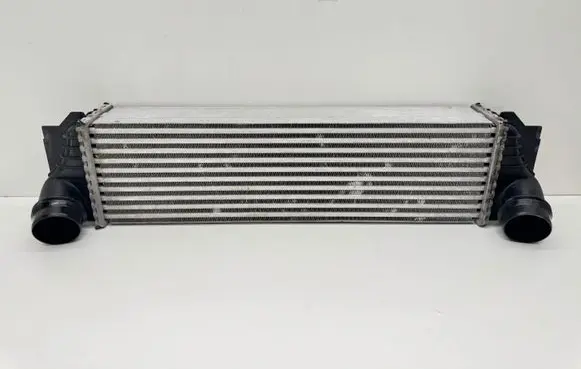 BMW 5 GT F07 Intercooler radiator 7805629