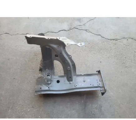 Front quarter panel