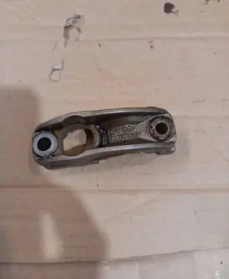 Mercedes-Benz C W203 Camshaft holder R111051 0403t1137