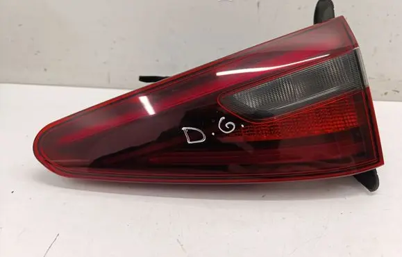 Alfa Romeo Stelvio Tailgate rear/tail lights 20795999