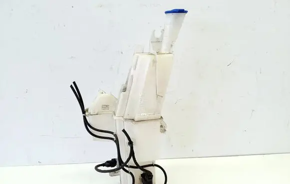 KIA Sportage Windshield washer fluid reservoir/tank 98610F1800 98610F1900