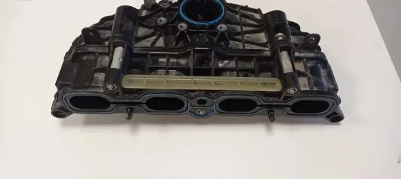 Buick Encore I Intake manifold 12683666 SM3282271008830A