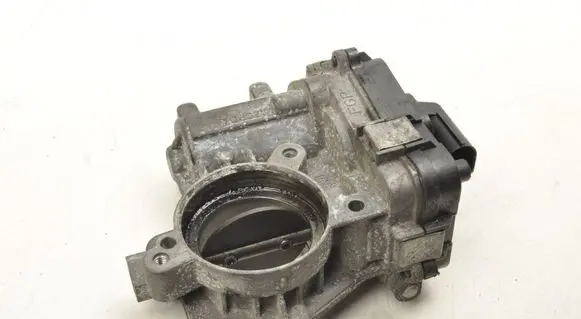 Opel Signum Electric throttle body valve 48CPD4